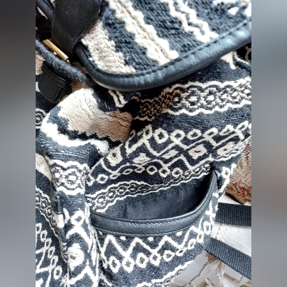 American Eagle Bohemian Print Black and White Backpack - Picture 7 of 10